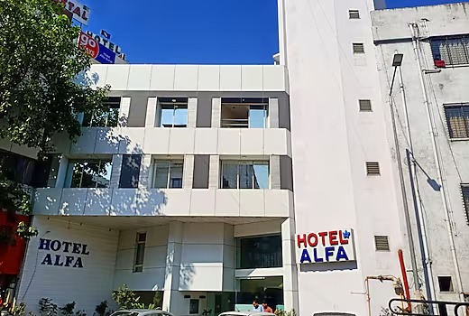 Hotel Alfa Surat