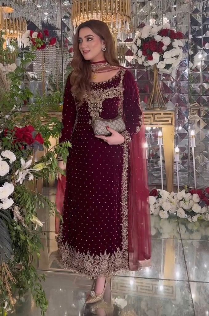 Anamsa 589 Velvet Designer pakistani suits wholesale online