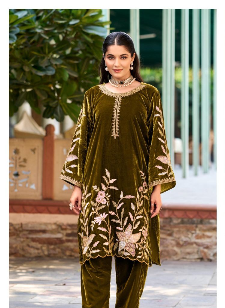 Deepsy D 629 Velvet Pakistani Suits