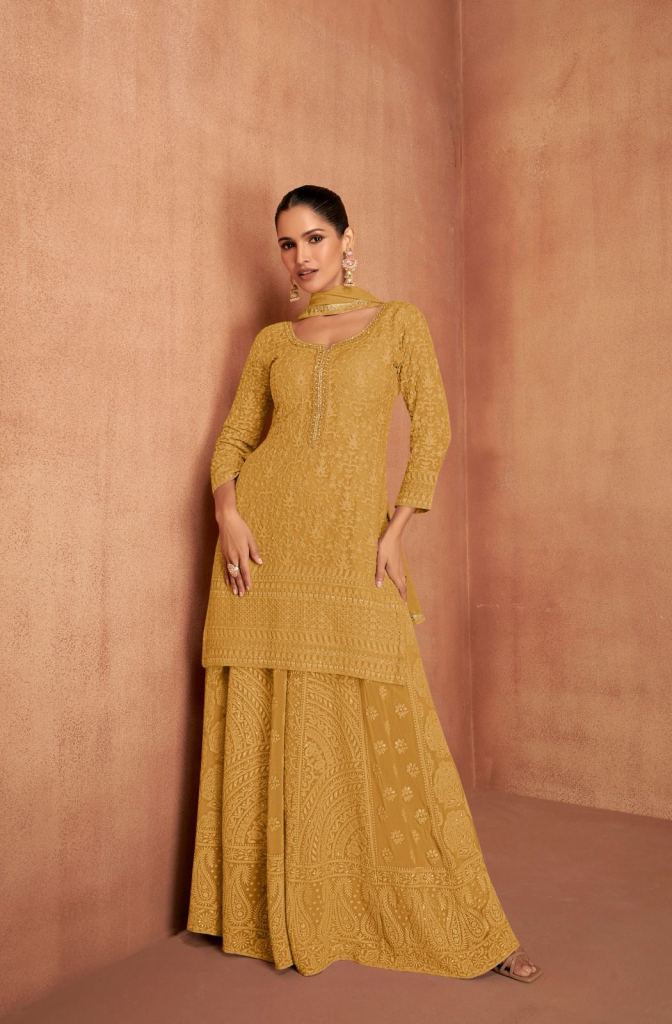 Gulkayra Mannat 7496 Salwar Kameez