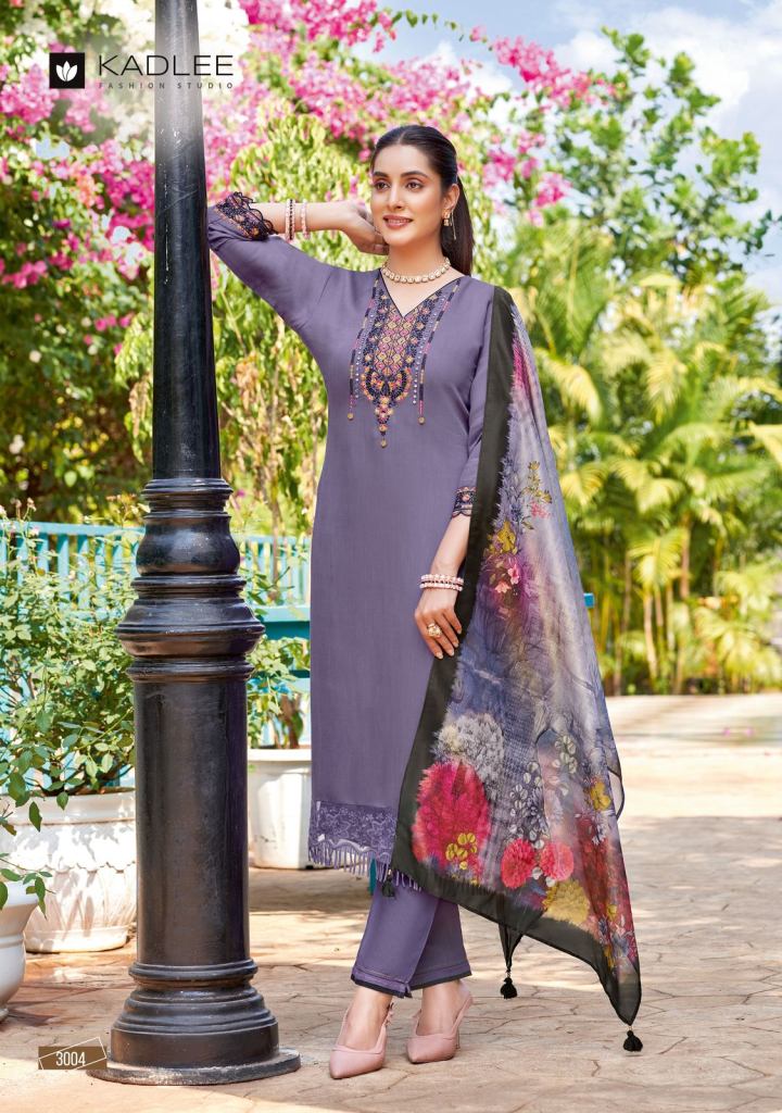 Kadlee Chunari Designer Kurti Bottom With Dupatta