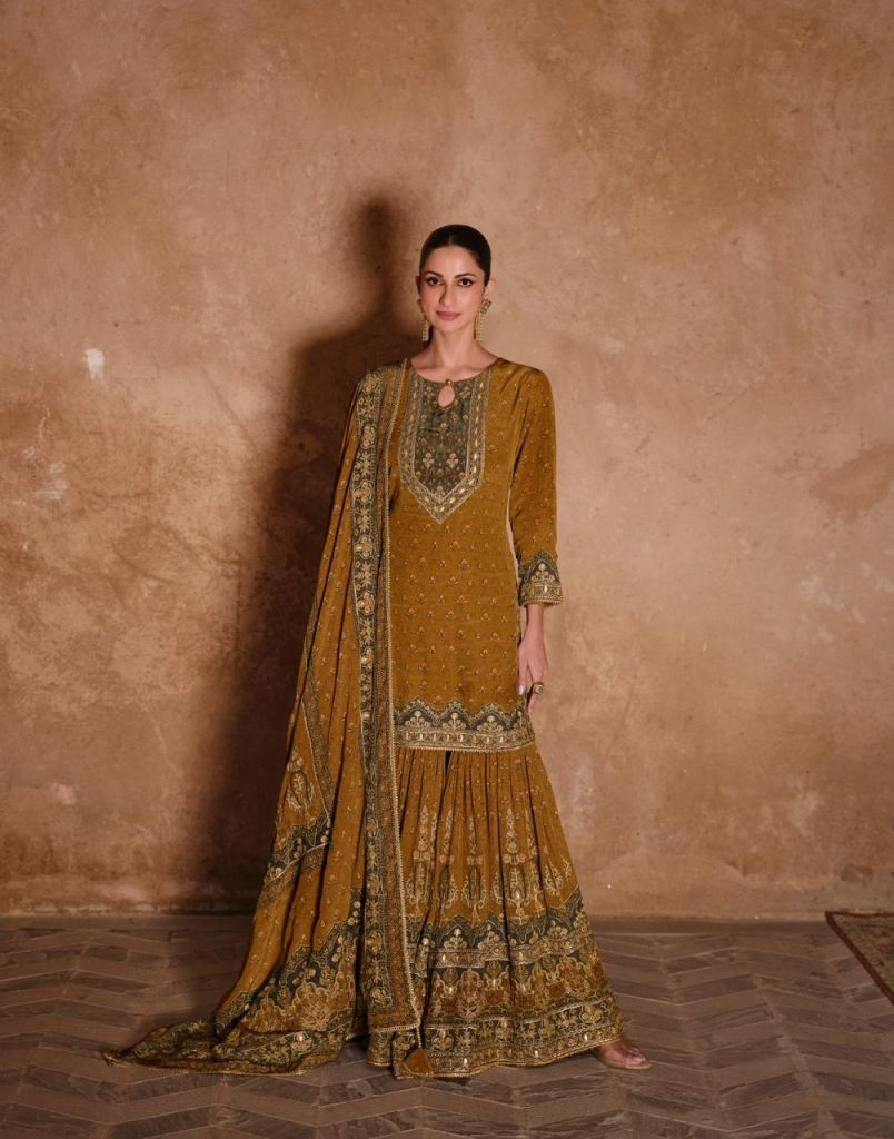 Sayuri Noorani  Salwar Kameez